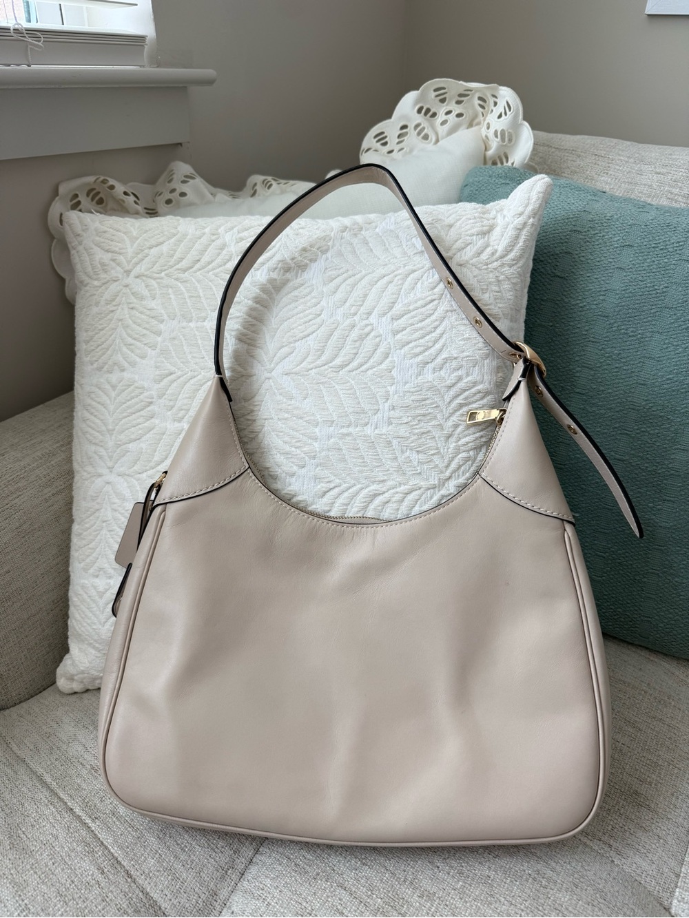 Coach Ella Leather Hobo in Light Beige - Picture 2 of 7
